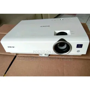 Photo - Dx 100 Sony Projector With Accessory