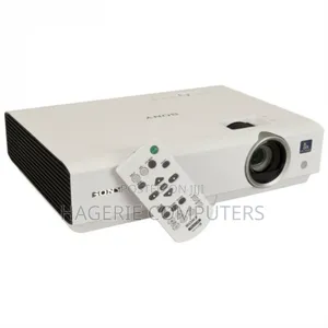 Dx 100 Sony Projector With Accessory