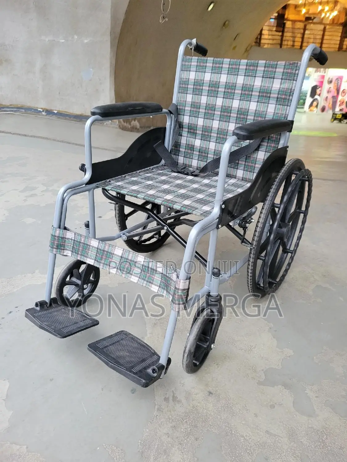 Lightweight Durable Aluminum Frame Wheelchair凸三wheelchair☆尟wheelchair