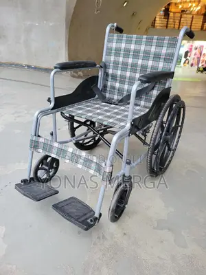 Photo - Lightweight Durable Aluminum Frame Wheelchair凸三wheelchair☆尟wheelchair