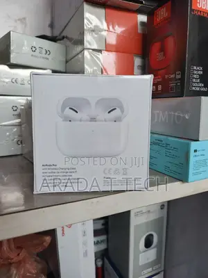 Apple Airpods Pro.