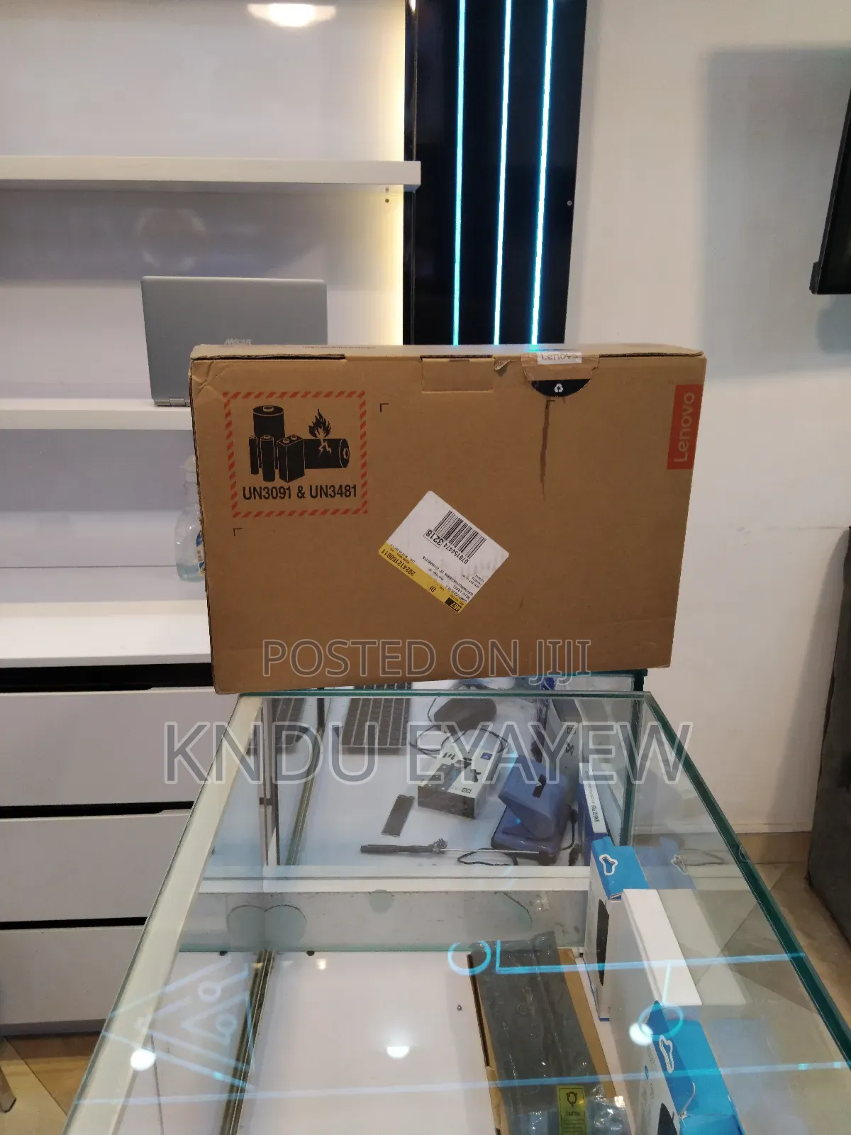 New Laptop Lenovo Yoga Book 9i 16GB Intel Core Ultra 7 SSD 1T