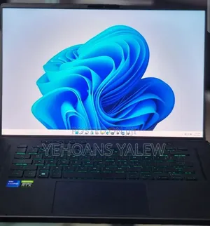 New Laptop Asus ROG Zephyrus G15 16GB Intel Core I7 SSD 1T