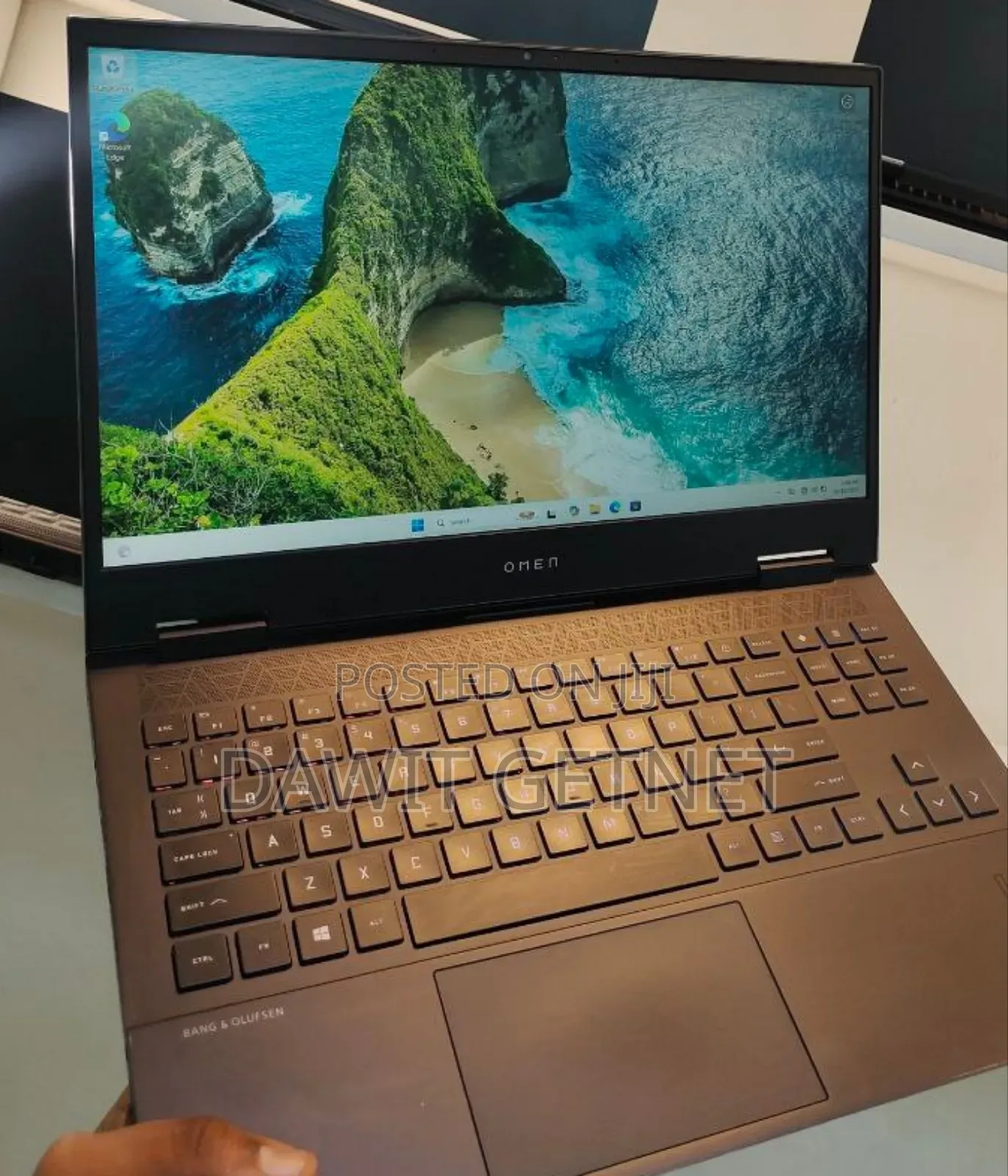 New Laptop HP Omen 16 16GB AMD Ryzen 7 SSD 512GB