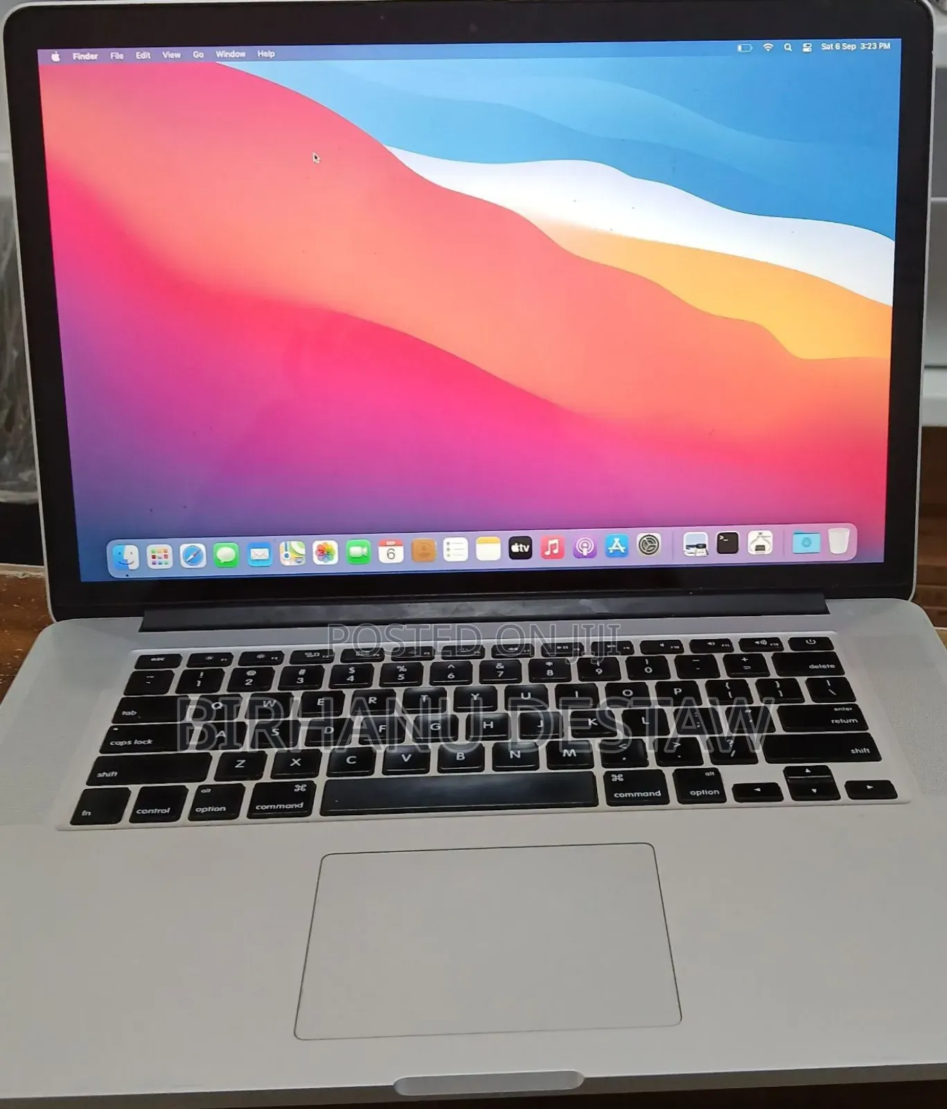 New Laptop Apple MacBook 2015 16GB Intel Core I7 SSD 256GB