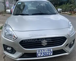 Photo - Suzuki Dzire 2020 Silver