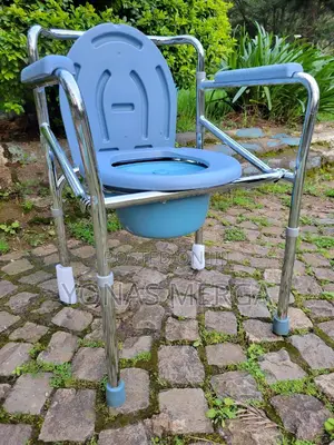 Imported 3-in-1 Toilet Chair焰曲toilet With Arms Foldable粵普commode Chair