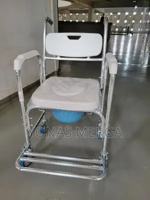 Photo - Toilet Chair墉彭pot Kits☆Toileting or as a Safe Comfortable Shower Chair