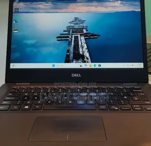 New Laptop Dell Latitude 5310 8GB Intel Core I3 SSD 128GB