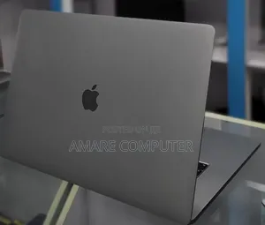 New Laptop Apple MacBook Pro 2019 16GB Intel Core I7 SSD 512GB