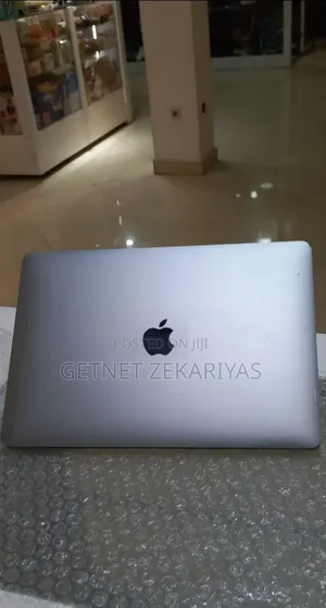 New Laptop Apple MacBook Air 2020 8GB Intel Core I5 SSD 256GB