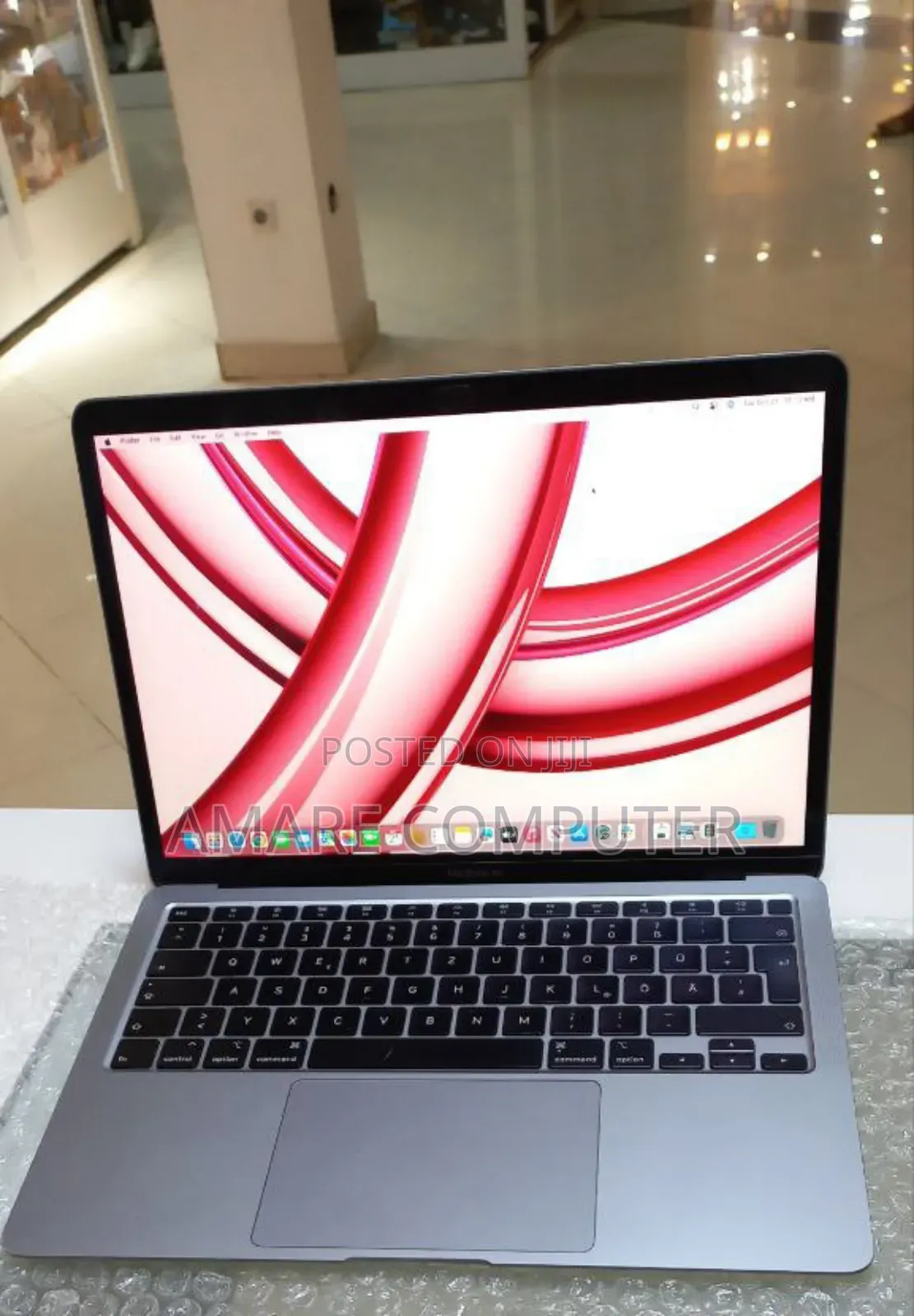 New Laptop Apple MacBook Air 2020 8GB Intel Core I5 SSD 256GB