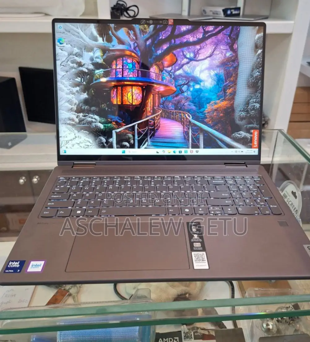 New Laptop Lenovo Yoga 7i 16GB Intel Core Ultra 7 SSD 1T
