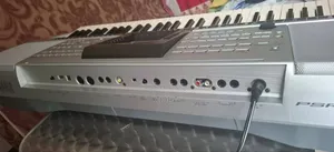 Yamaha PSR 3000