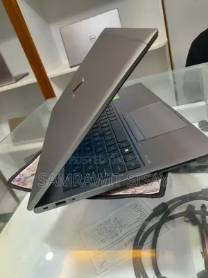 New Laptop HP ZBook 15 16GB Intel Core I7 SSD 1T