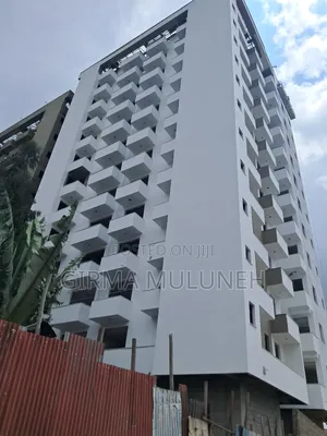 3bdrm Apartment in አዲሱ ገበያ, Addis Ketema for sale