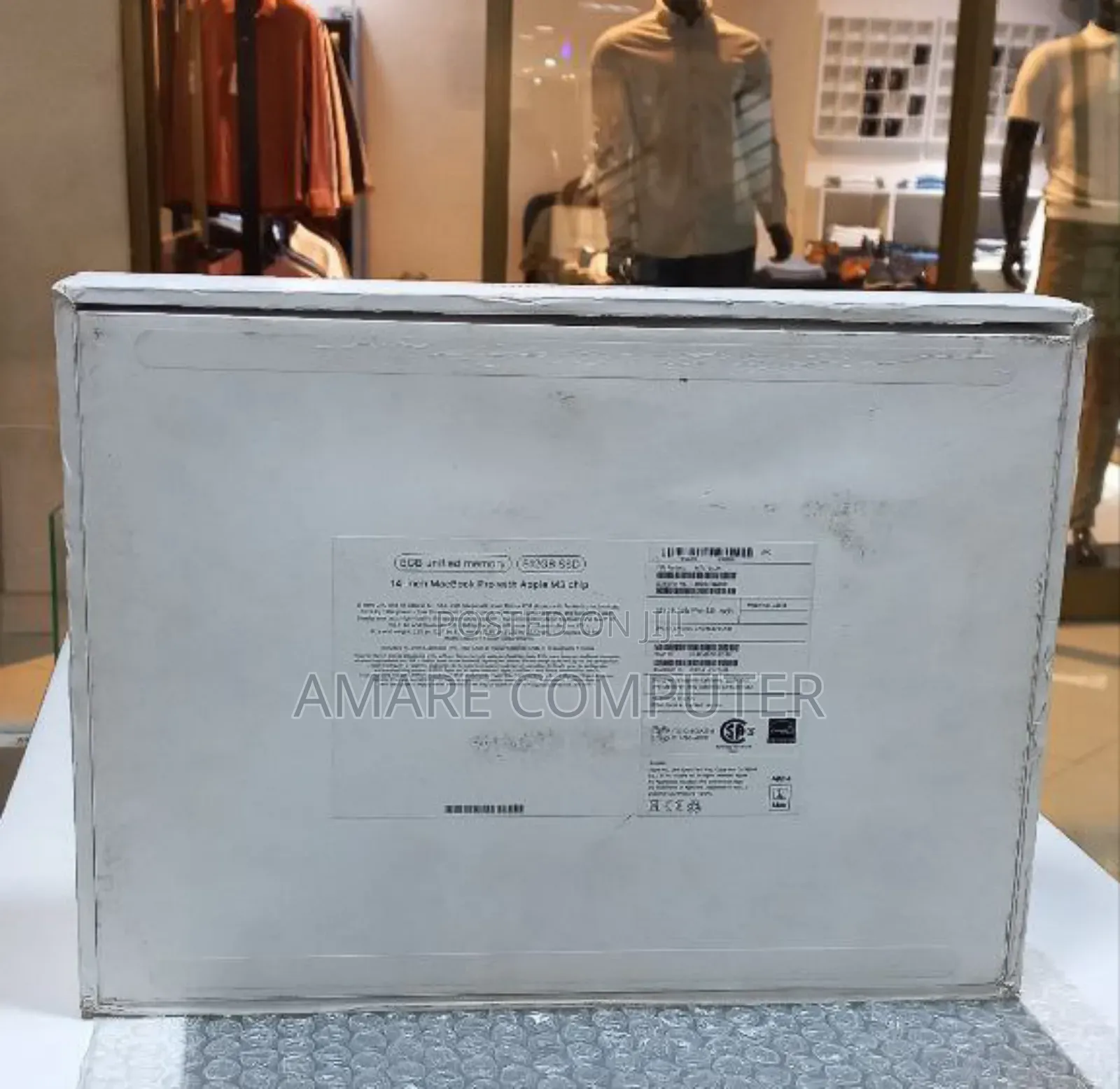 New Laptop Apple MacBook Pro 2023 M3 14-Inch 8GB Apple M3 Pro SSD 512GB