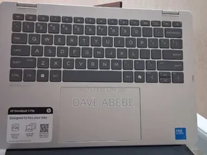 New Laptop HP OmniBook 5 Flip 16GB Intel Core i7 SSD 512GB