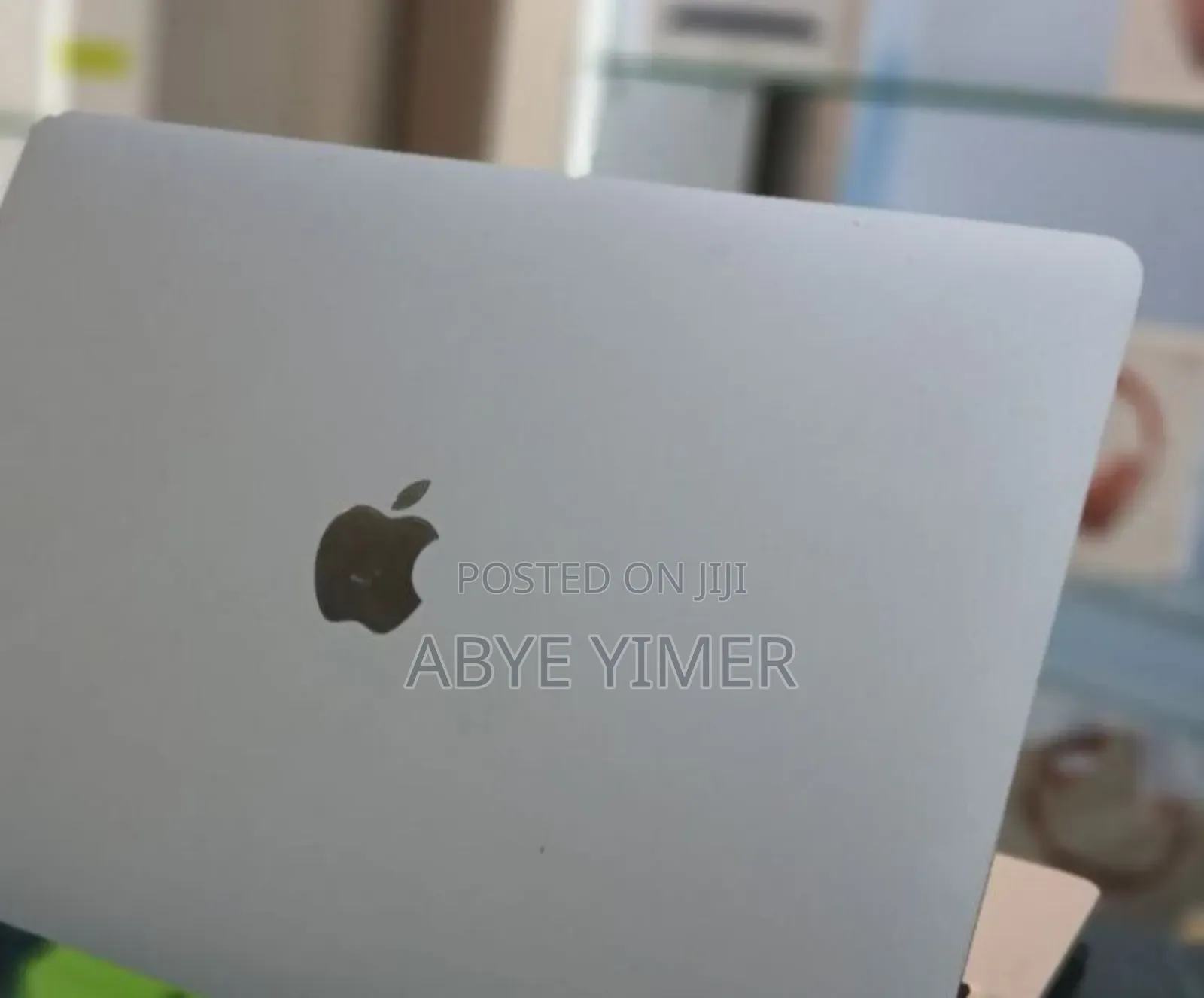 New Apple MacBook Pro 2023 M3 14-Inch 8GB Intel Core M3 SSD 512GB