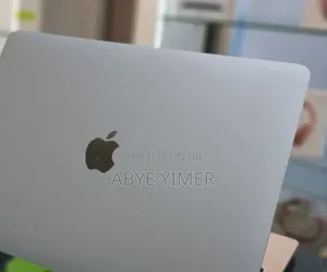 New Apple MacBook Pro 2023 M3 14-Inch 8GB Intel Core M3 SSD 512GB