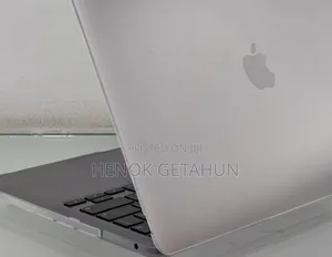 New Laptop Apple MacBook Pro M1 8GB SSD 256GB