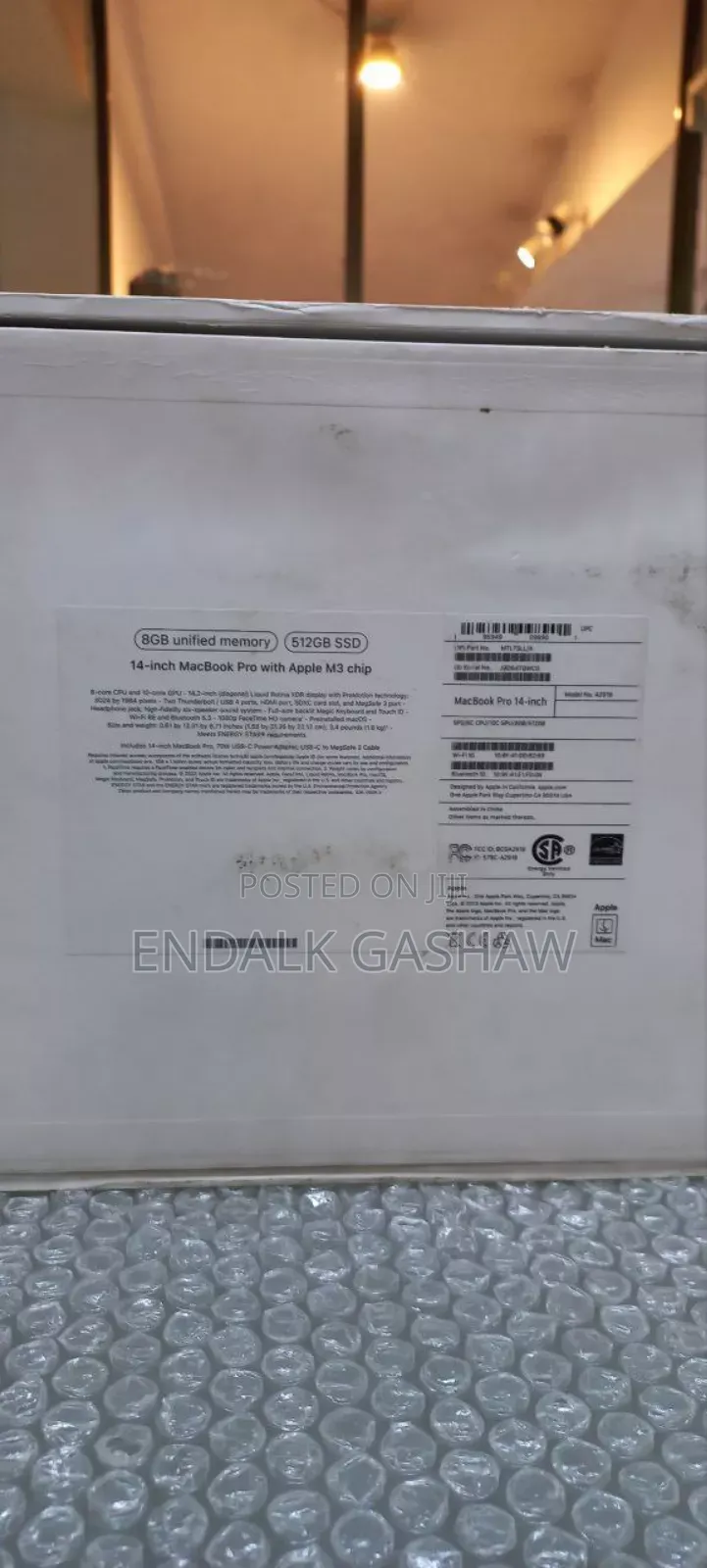 New Laptop Apple MacBook Pro 2023 M2 8GB Apple M3 SSD 512GB