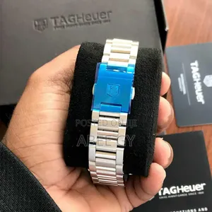 Tag Heuer Carrera
*_Carrera_*
For Men’S 
Heuer 02