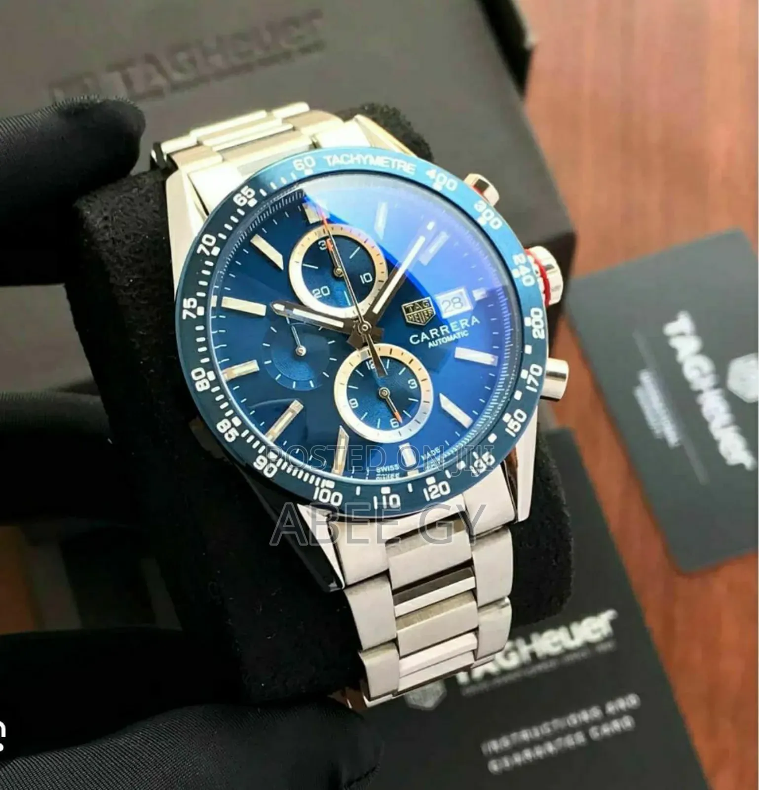 Tag Heuer Carrera
*_Carrera_*
For Men’S 
Heuer 02