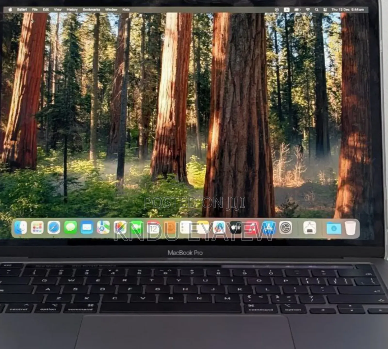 New Laptop Apple MacBook Pro M1 8GB Apple M1 SSD 256GB