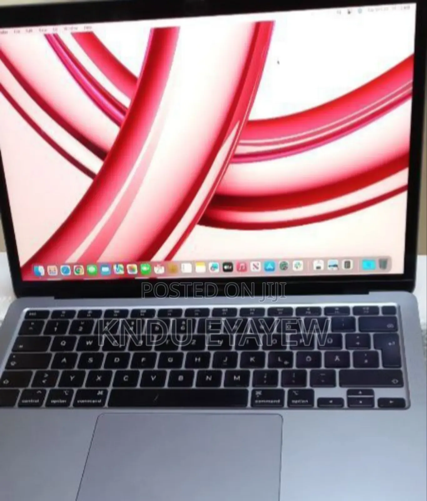 New Laptop Apple MacBook Air 2020 M1 8GB Intel Core I5 SSD 256GB