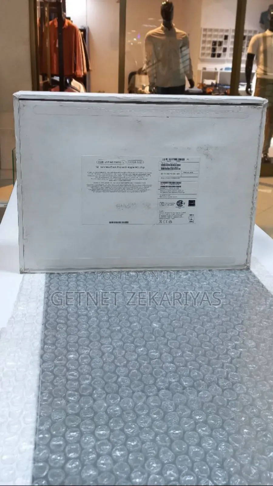 New Laptop Apple MacBook Pro 2023 M3 14-Inch 8GB Apple M3 SSD 512GB