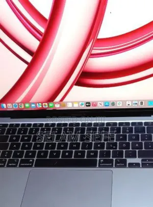 New Laptop Apple MacBook Air 2020 M1 8GB Intel Core I5 SSD 256GB