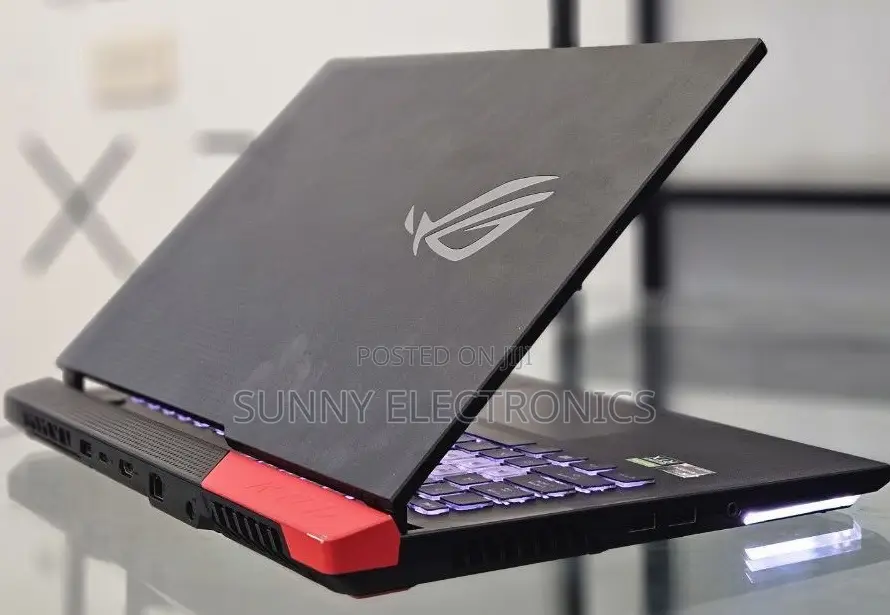 New Laptop Asus ROG Strix G15 16GB AMD Ryzen 9 SSD 512GB