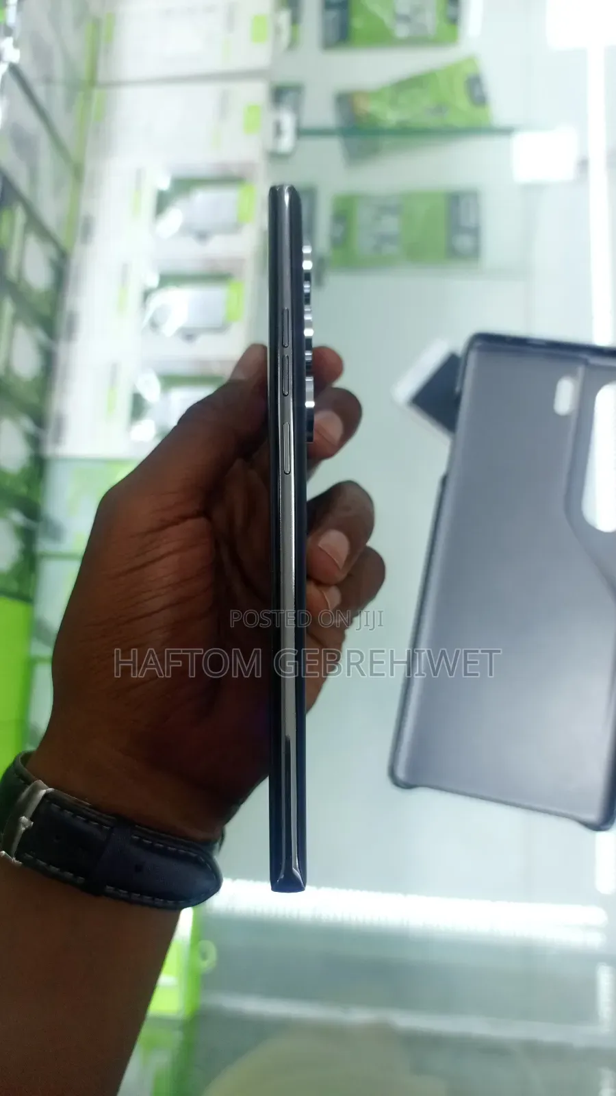 New Tecno Camon 40 Pro 256 GB Silver