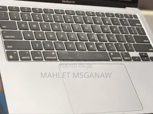 New Laptop Apple MacBook Air 2020 M1 16GB Apple M1 SSD 256GB