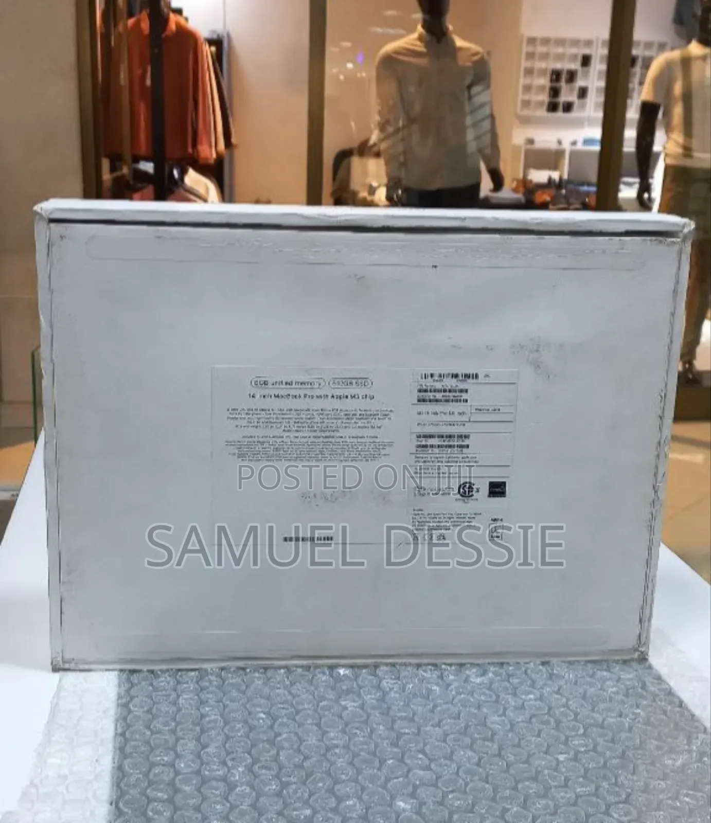 New Laptop Apple MacBook Pro 2023 M3 14-Inch 8GB Apple M3 Pro SSD 512GB