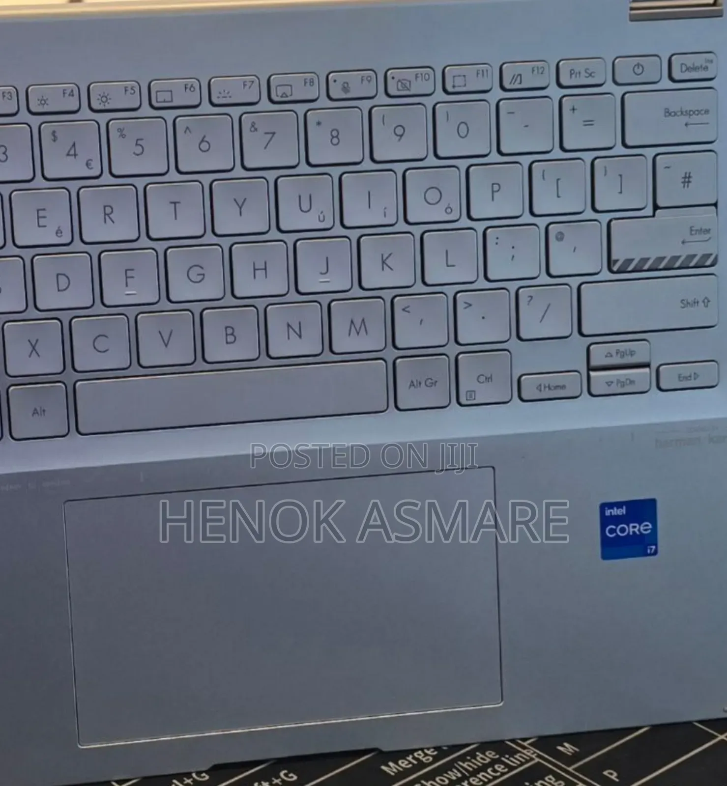 New Laptop Asus VivoBook S13 S330UN 16GB Intel Core I7 SSD 512GB