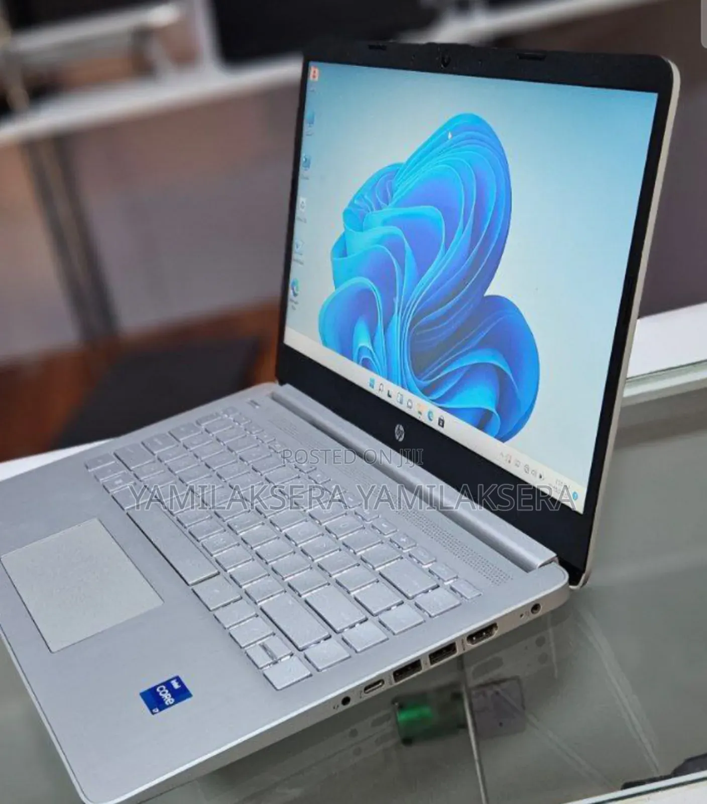 New Laptop HP Stream Notebook 8GB Intel Core i7 SSD 512GB