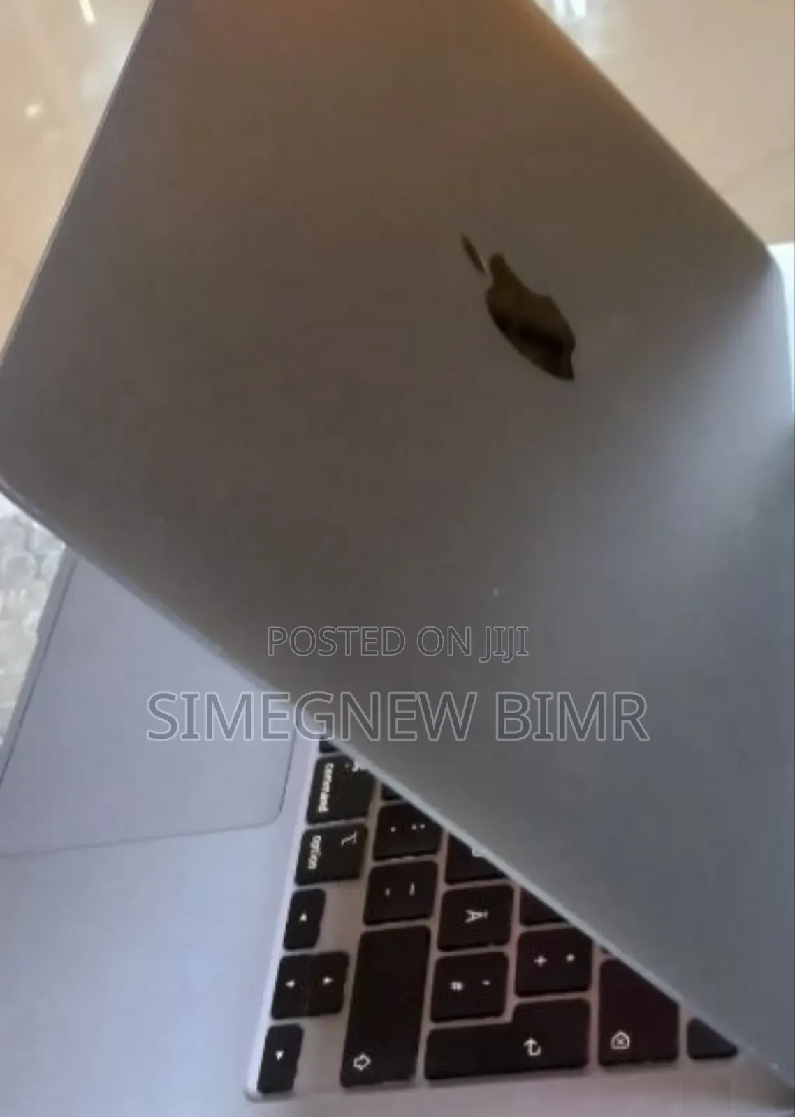 New Laptop Apple MacBook Air 2020 M1 8GB Intel Core I5 SSD 256GB