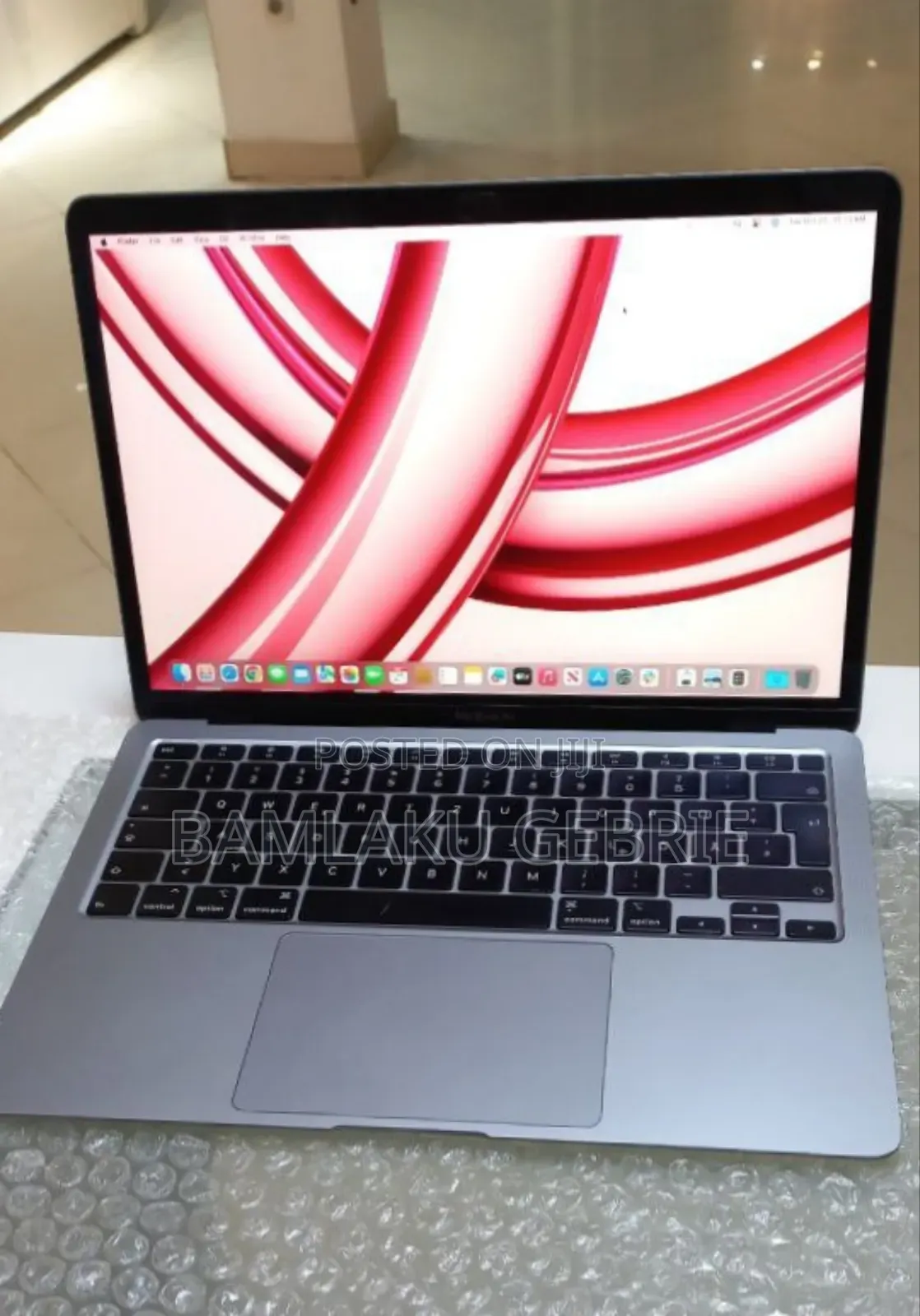 New Laptop Apple MacBook Air 2020 8GB Intel Core I5 SSD 256GB