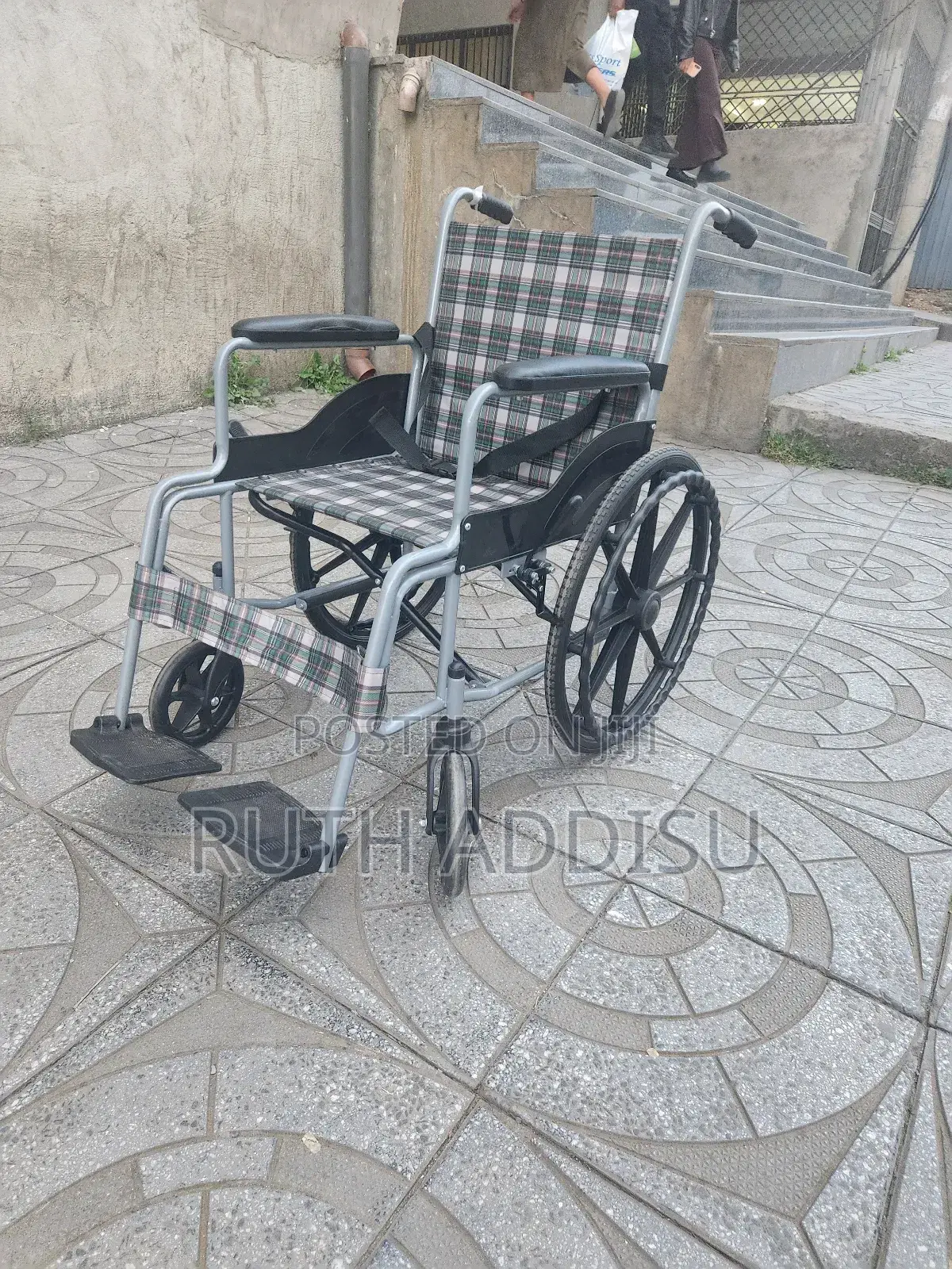 Belted Foldable Wheelchair麩質wheelchair昲不wheelchair廟街wheelchair Medical