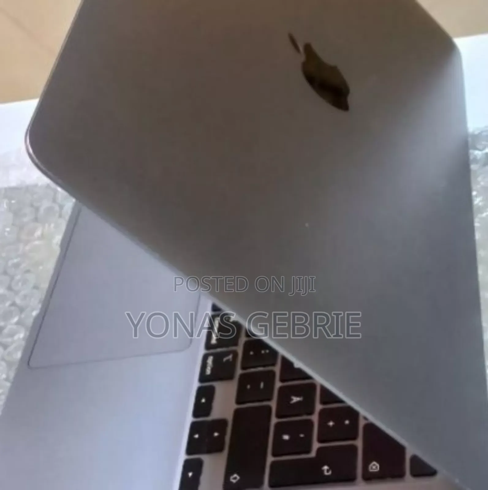 New Laptop Apple MacBook Air 2020 M1 8GB Intel Core I5 SSD 256GB