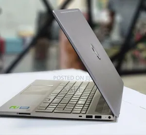 New Laptop HP Stream Notebook 8GB Intel Core I7 SSD 512GB