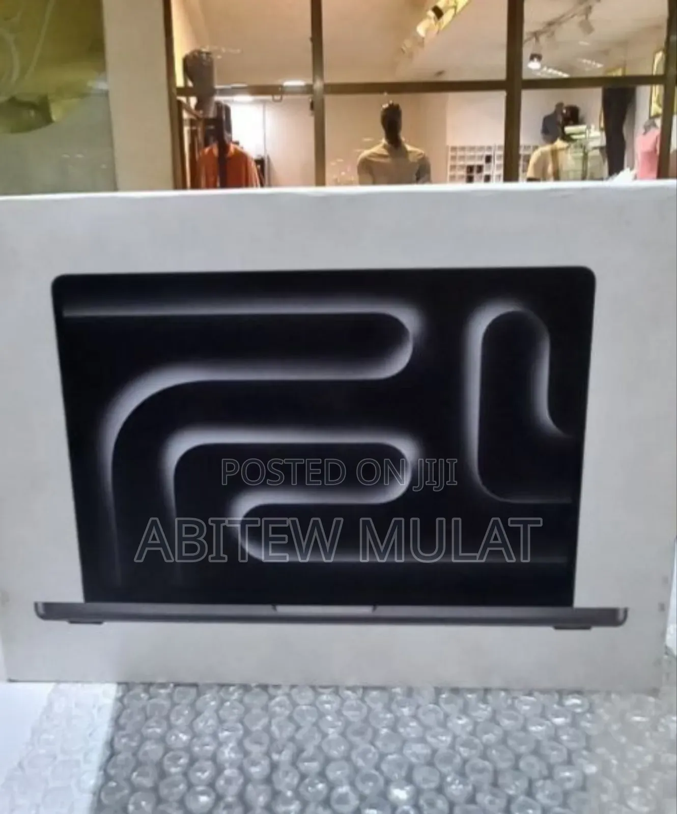 New Laptop Apple MacBook Pro 2023 M3 14-Inch 8GB Apple M3 SSD 512GB