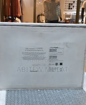 New Laptop Apple MacBook Pro 2023 M3 14-Inch 8GB Apple M3 SSD 512GB