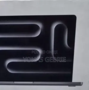 New Laptop Apple MacBook Pro 2024 M3 14-Inch 8GB Apple M3 SSD 512GB