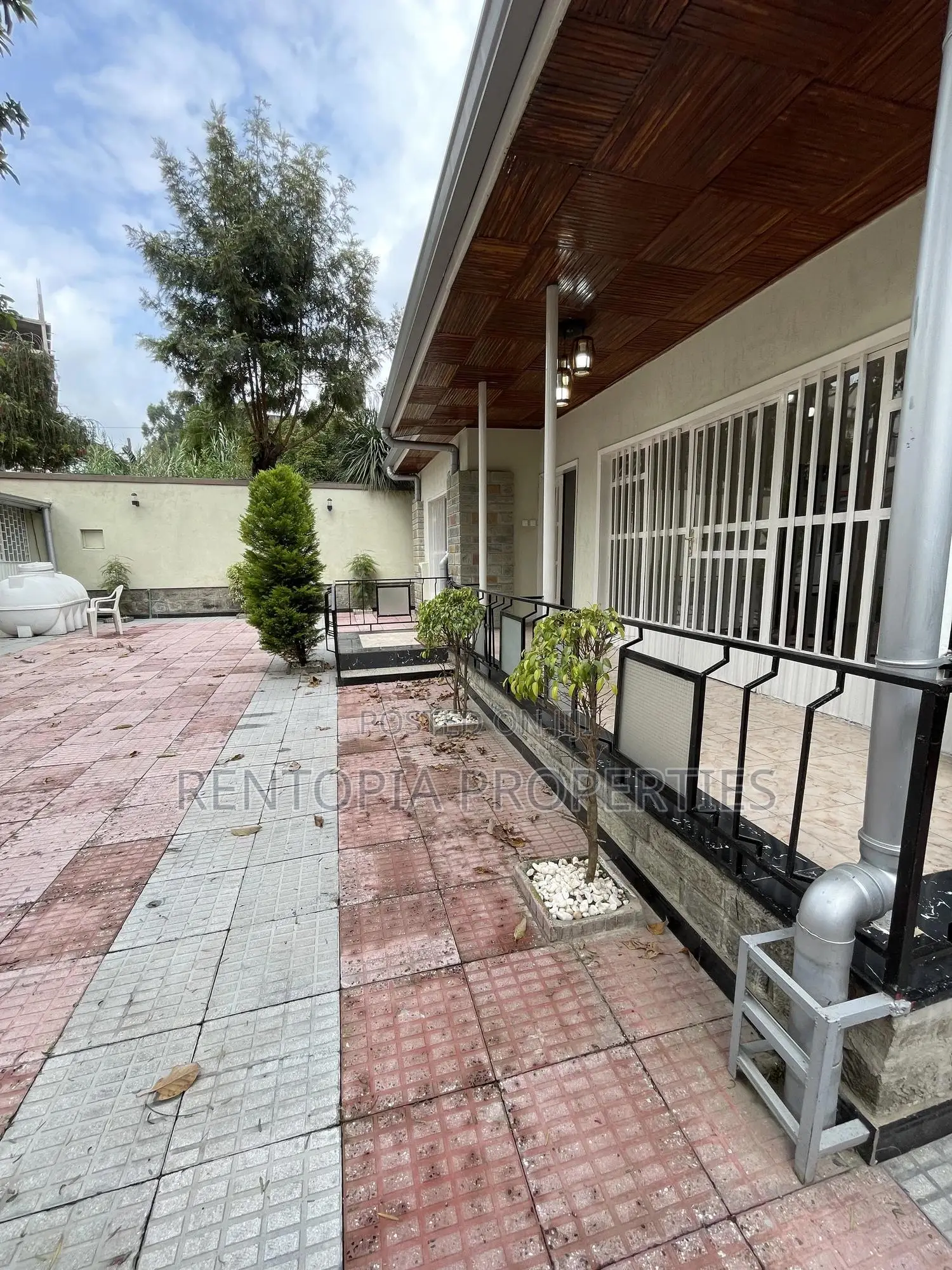 Space for Ngo,Companies and House for Rent!