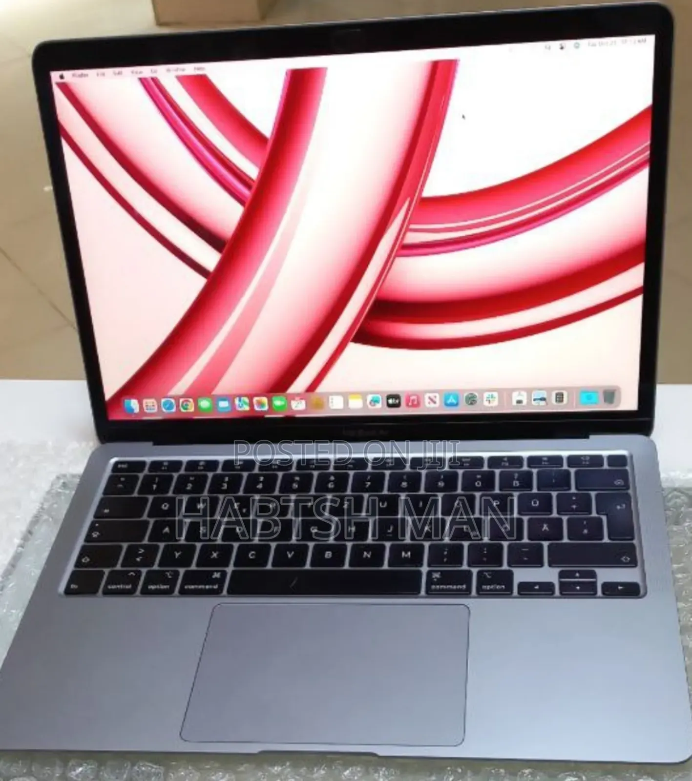 New Laptop Apple MacBook Air 2020 8GB Intel Core i5 SSD 256GB