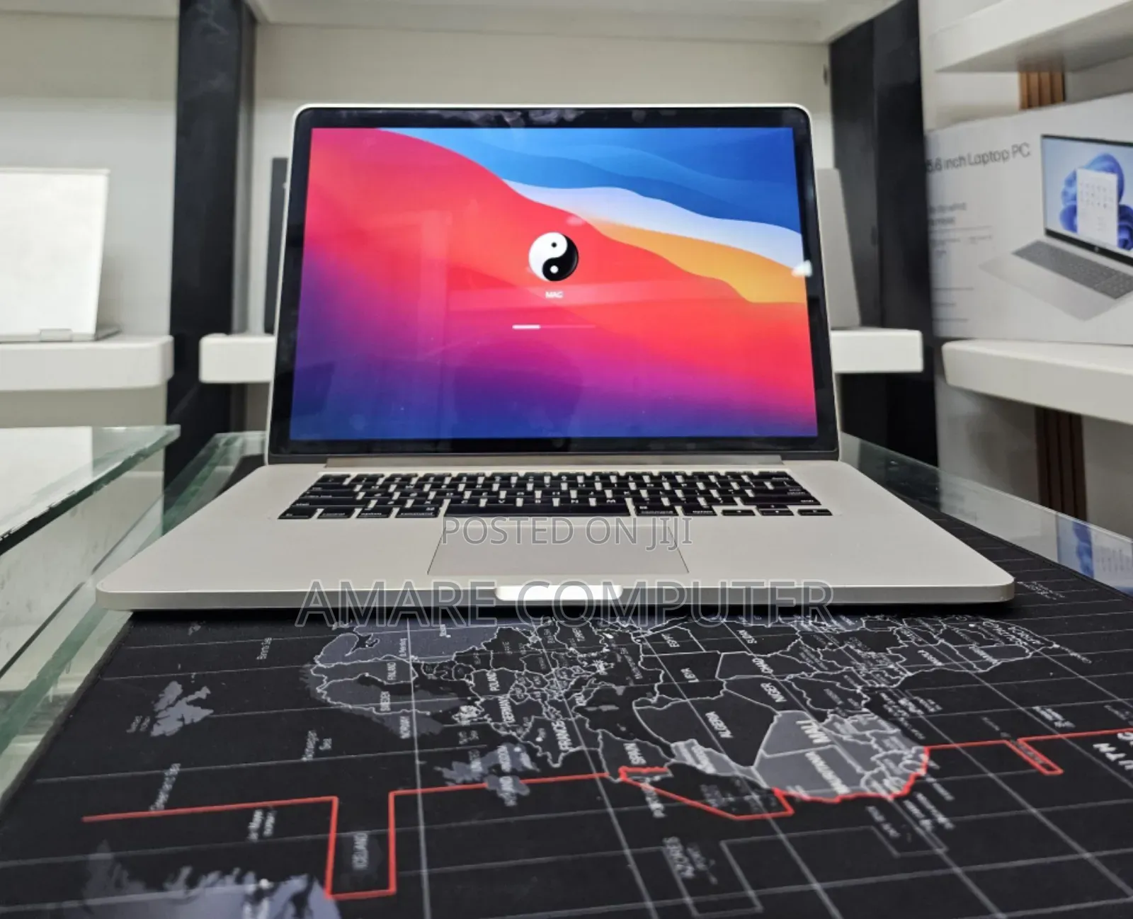 New Laptop Apple MacBook Pro 2015 16GB Intel Core I7 SSD 256GB