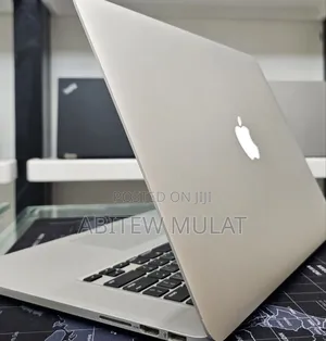 New Laptop Apple MacBook Pro 2015 16GB Intel Core I7 SSD 256GB
